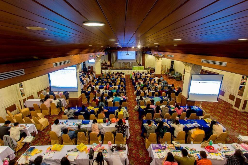 Pailyn Phitsanulok Hotel Dış mekan fotoğraf