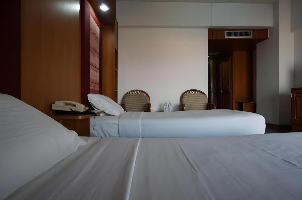 Pailyn Phitsanulok Hotel Dış mekan fotoğraf