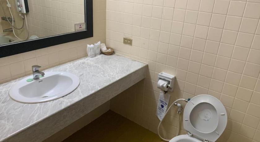 Pailyn Phitsanulok Hotel Dış mekan fotoğraf